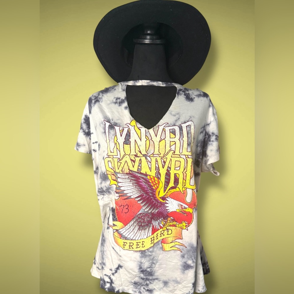 Torrid Relaxed Fit Choker Lynyrd Skynyrd Tie-Dye Graphic Tee